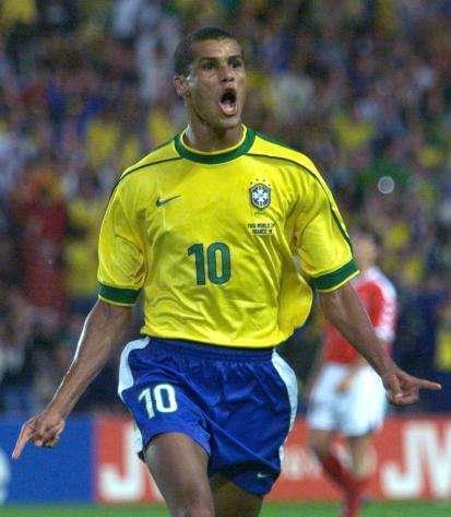 员的特点和 员的特点和