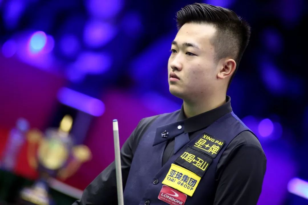 步强化了球 步强化了球