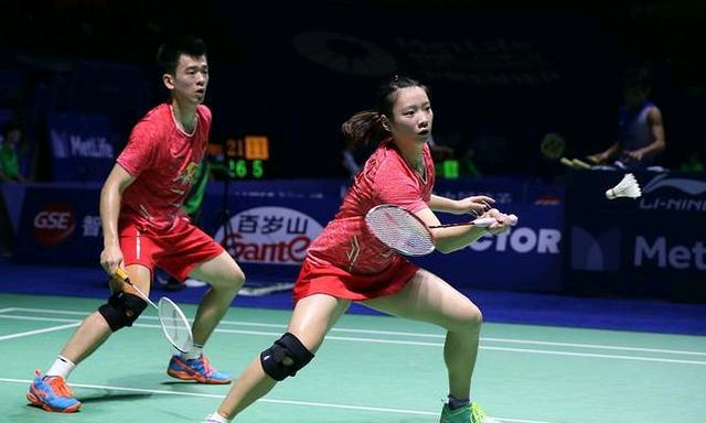 偏机动型 偏机动型